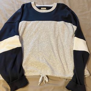 American Eagle cropped sweatshirt